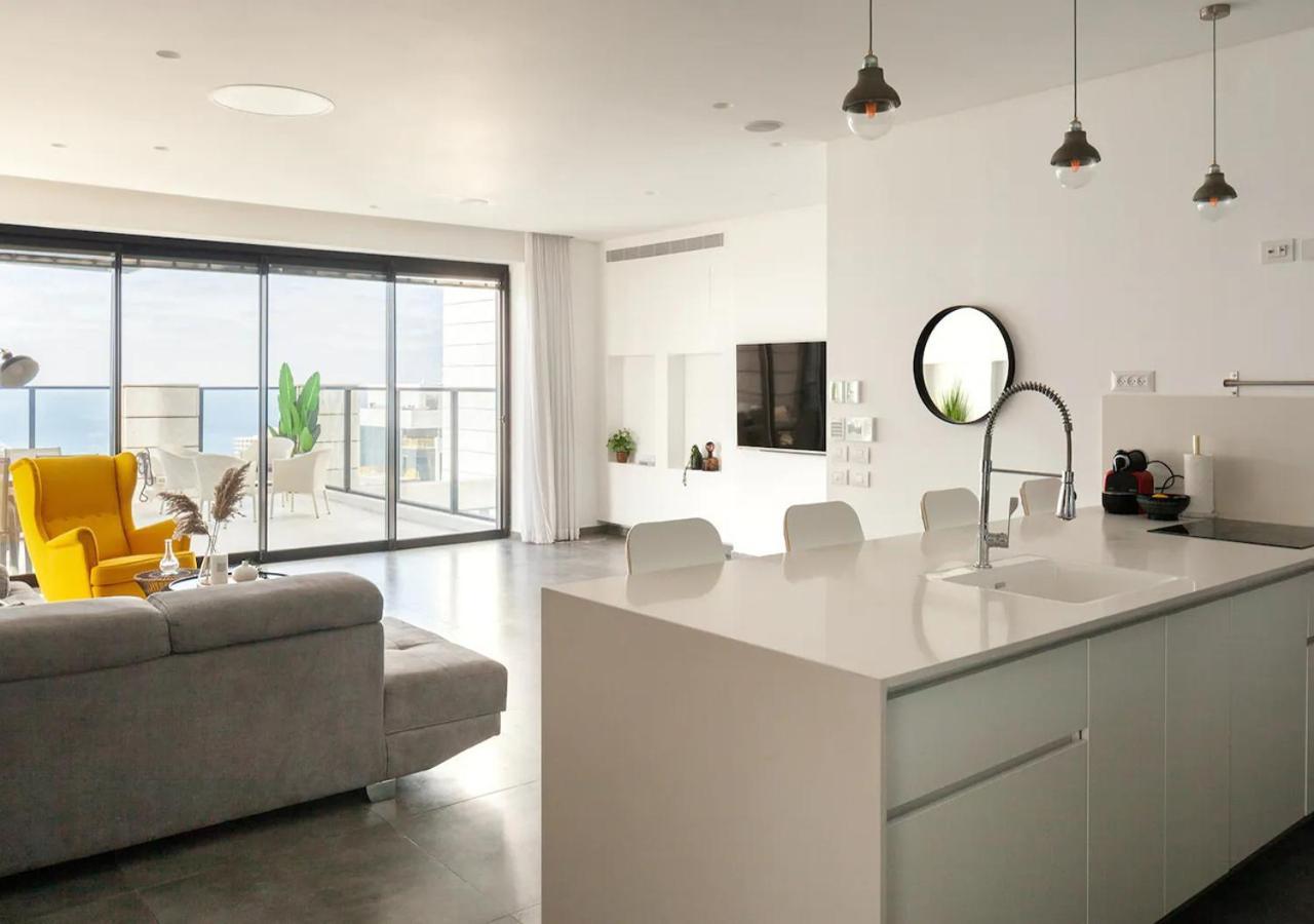 Apartamento Oַ&O Group- Luxury Penthouse Jacuzzi Sea 36 Floor Bat Yam Exterior foto