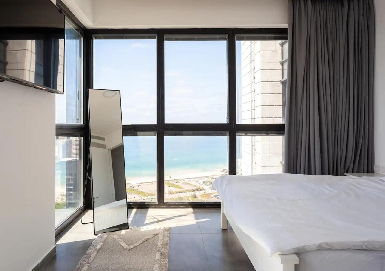 Apartamento Oַ&O Group- Luxury Penthouse Jacuzzi Sea 36 Floor Bat Yam Exterior foto