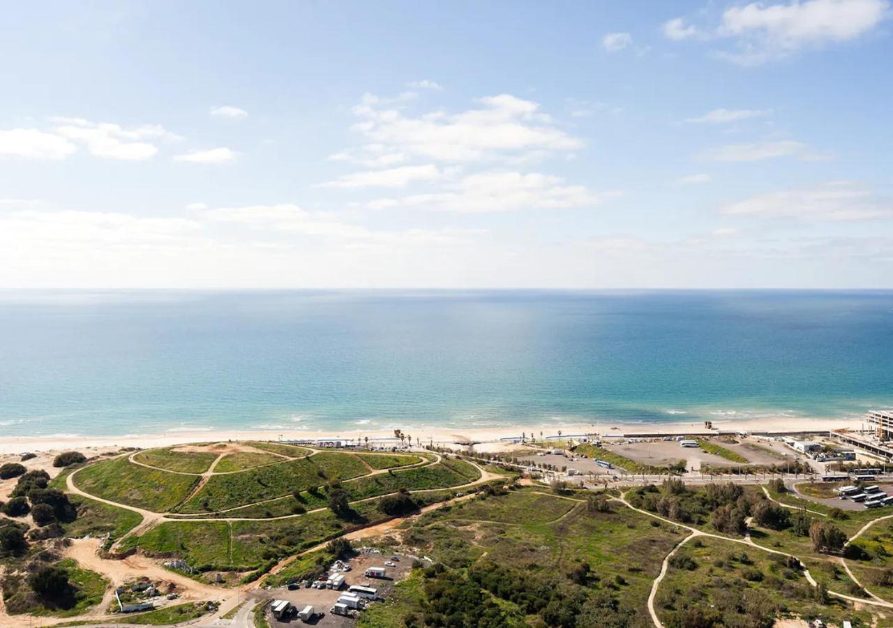 Apartamento Oַ&O Group- Luxury Penthouse Jacuzzi Sea 36 Floor Bat Yam Exterior foto