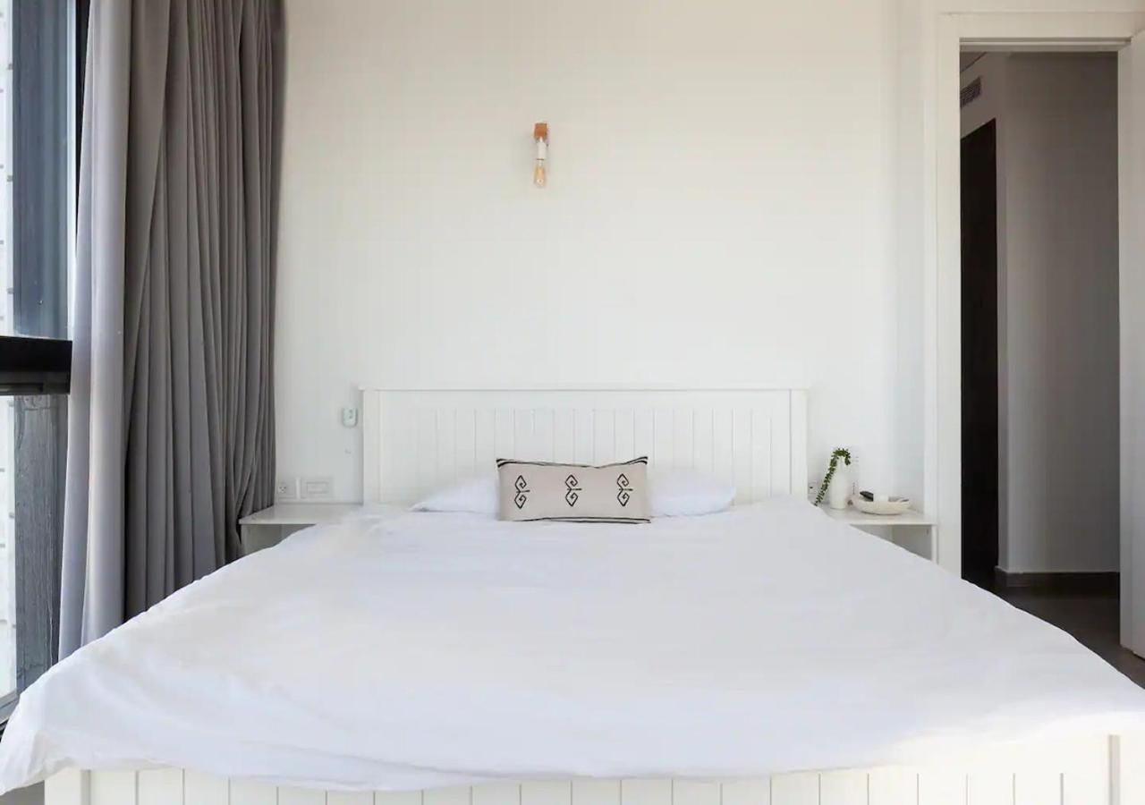 Apartamento Oַ&O Group- Luxury Penthouse Jacuzzi Sea 36 Floor Bat Yam Exterior foto